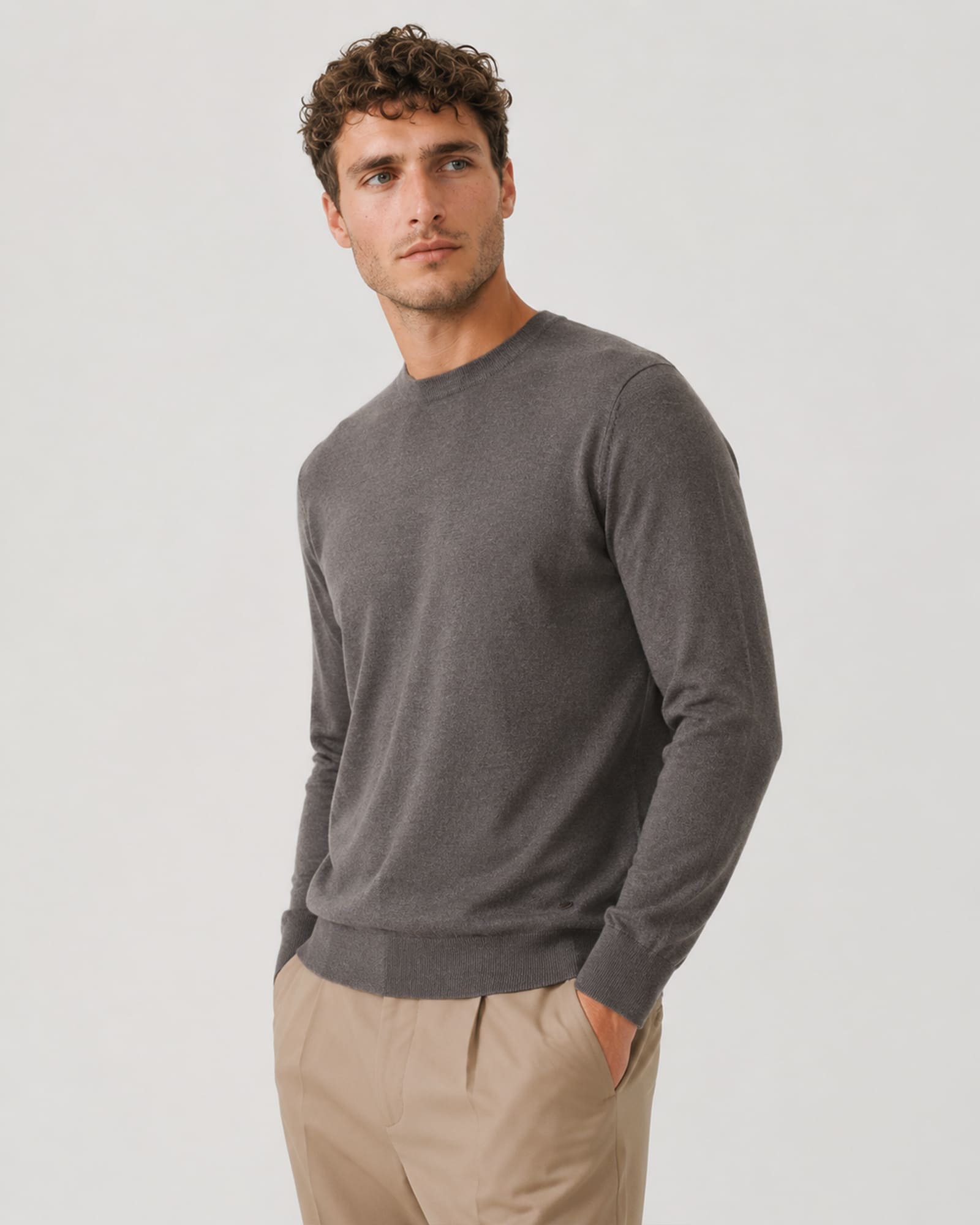 Lightweight 100% Cashmere Crewneck Sweater