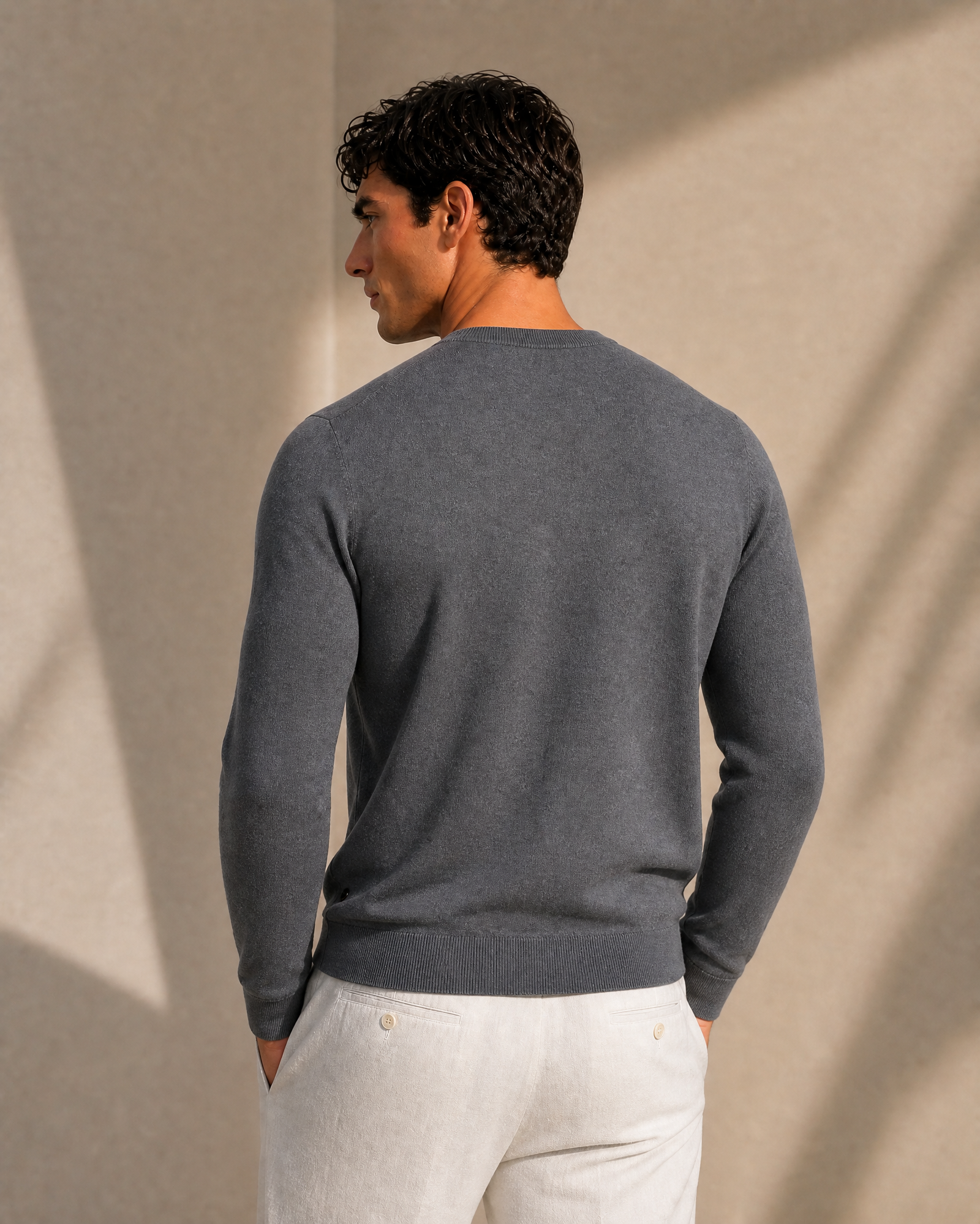 100% Cashmere Lightweight Crewneck Sweater