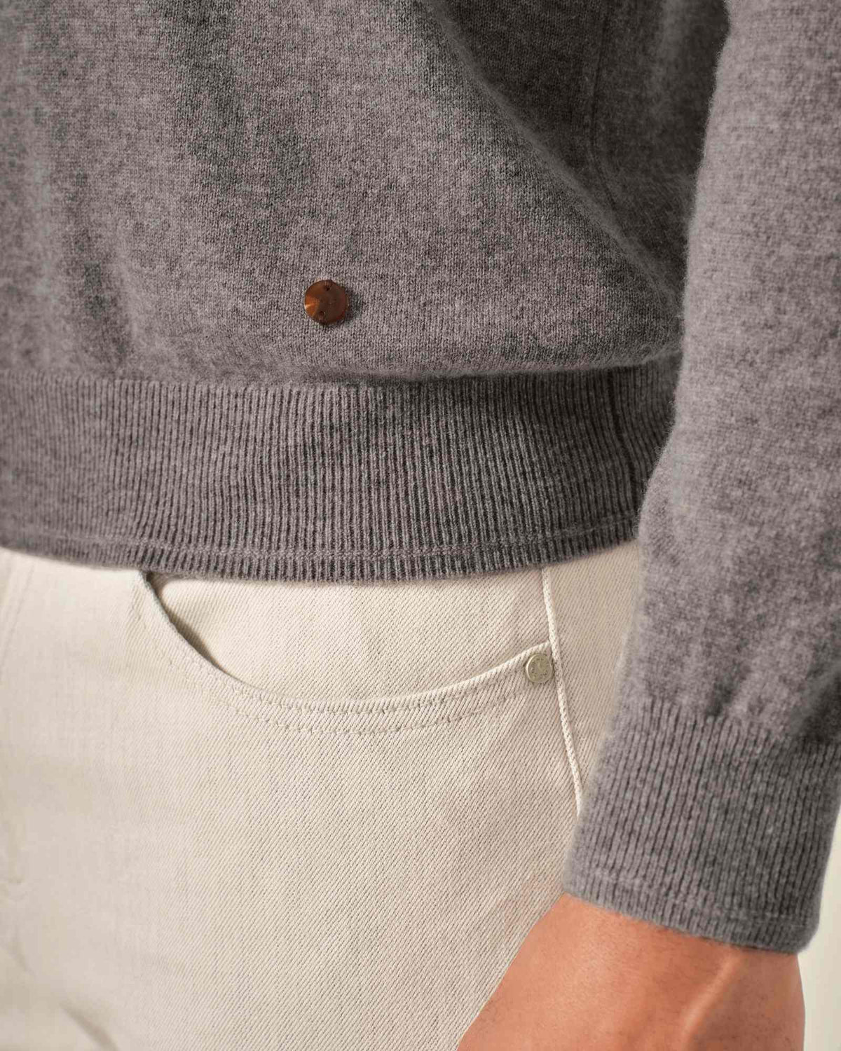 100% Luxe Cashmere Crew Neck Pullover Sweater