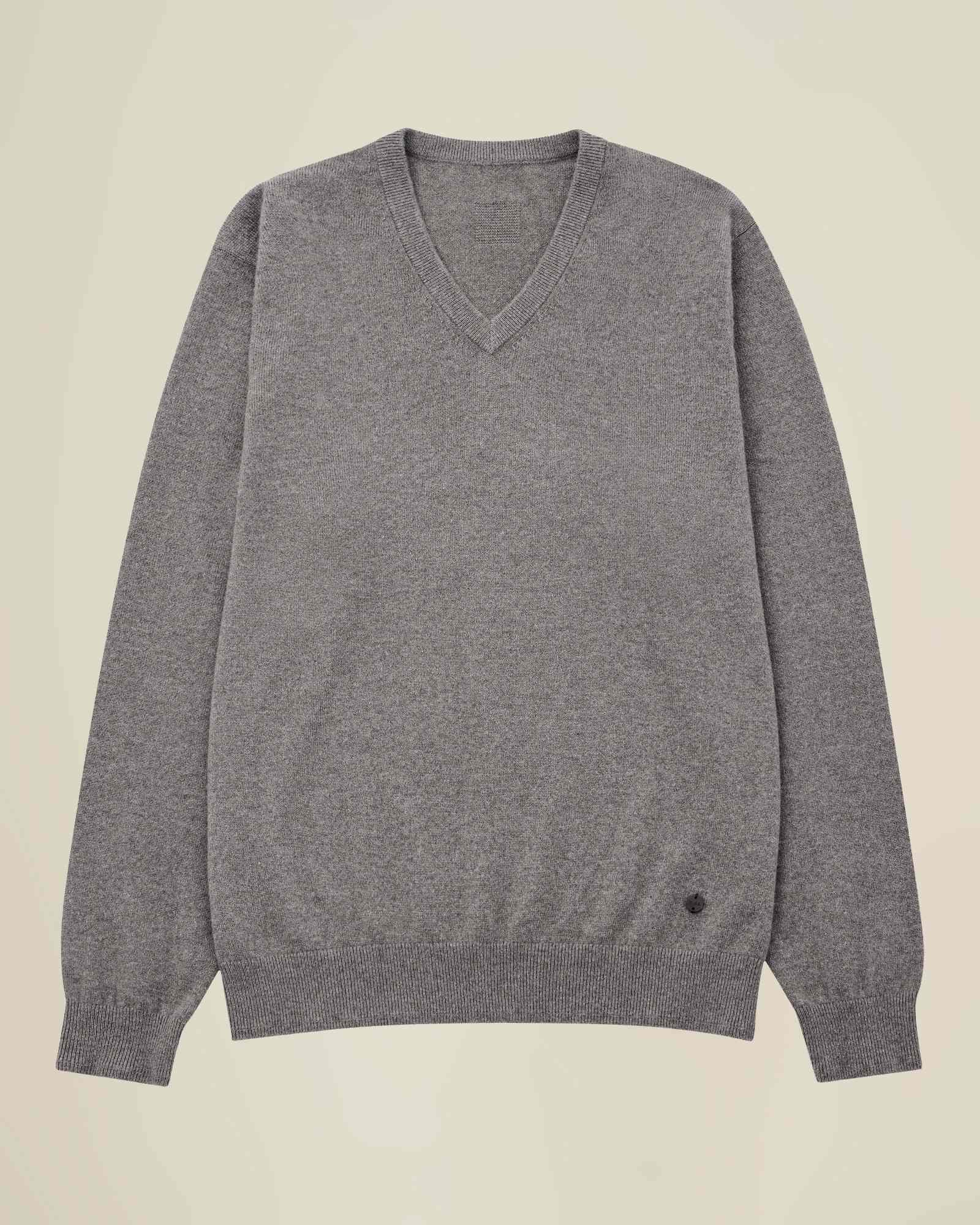 Classic Men's Cashmere V-Neck Pullover