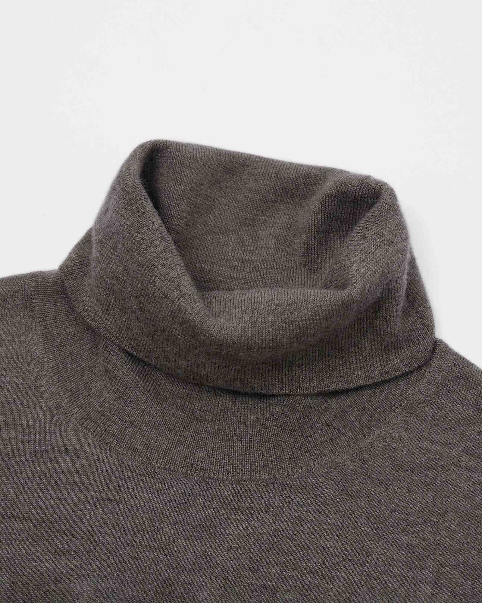 Premium 100% Cashmere Turtleneck Sweater