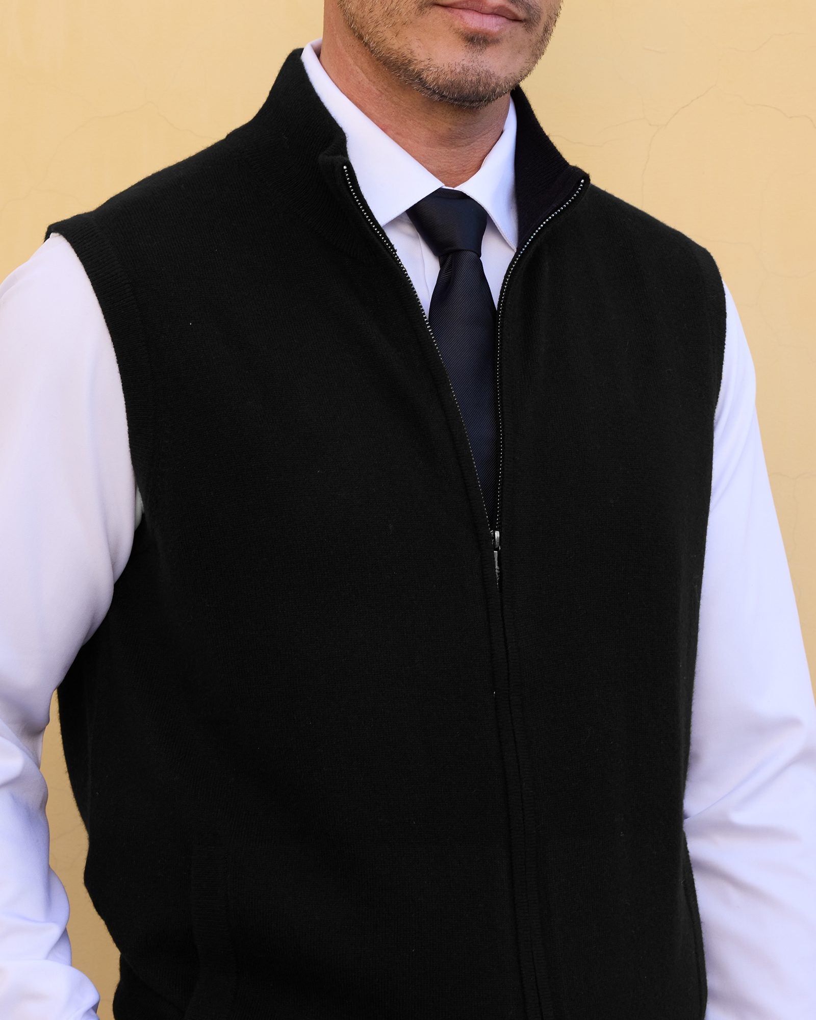 Men’s 100% Cashmere Zip Vest