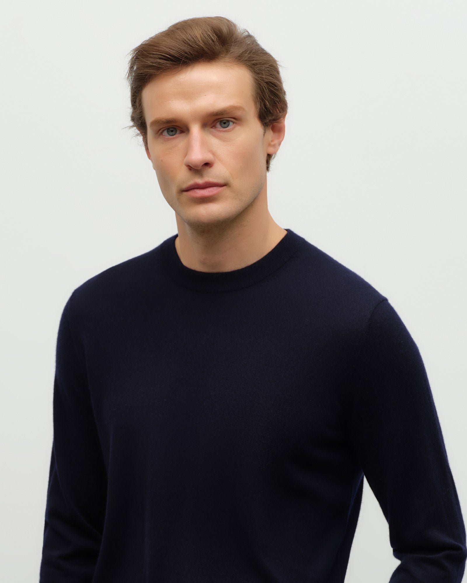 Lightweight 100% Cashmere Crewneck Sweater