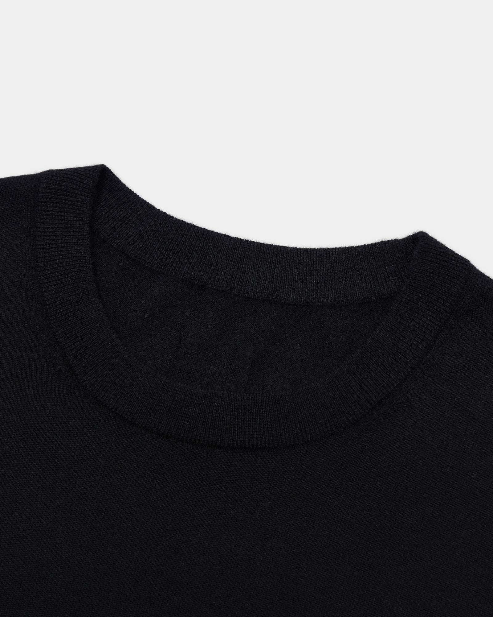 Lightweight 100% Cashmere Crewneck Sweater