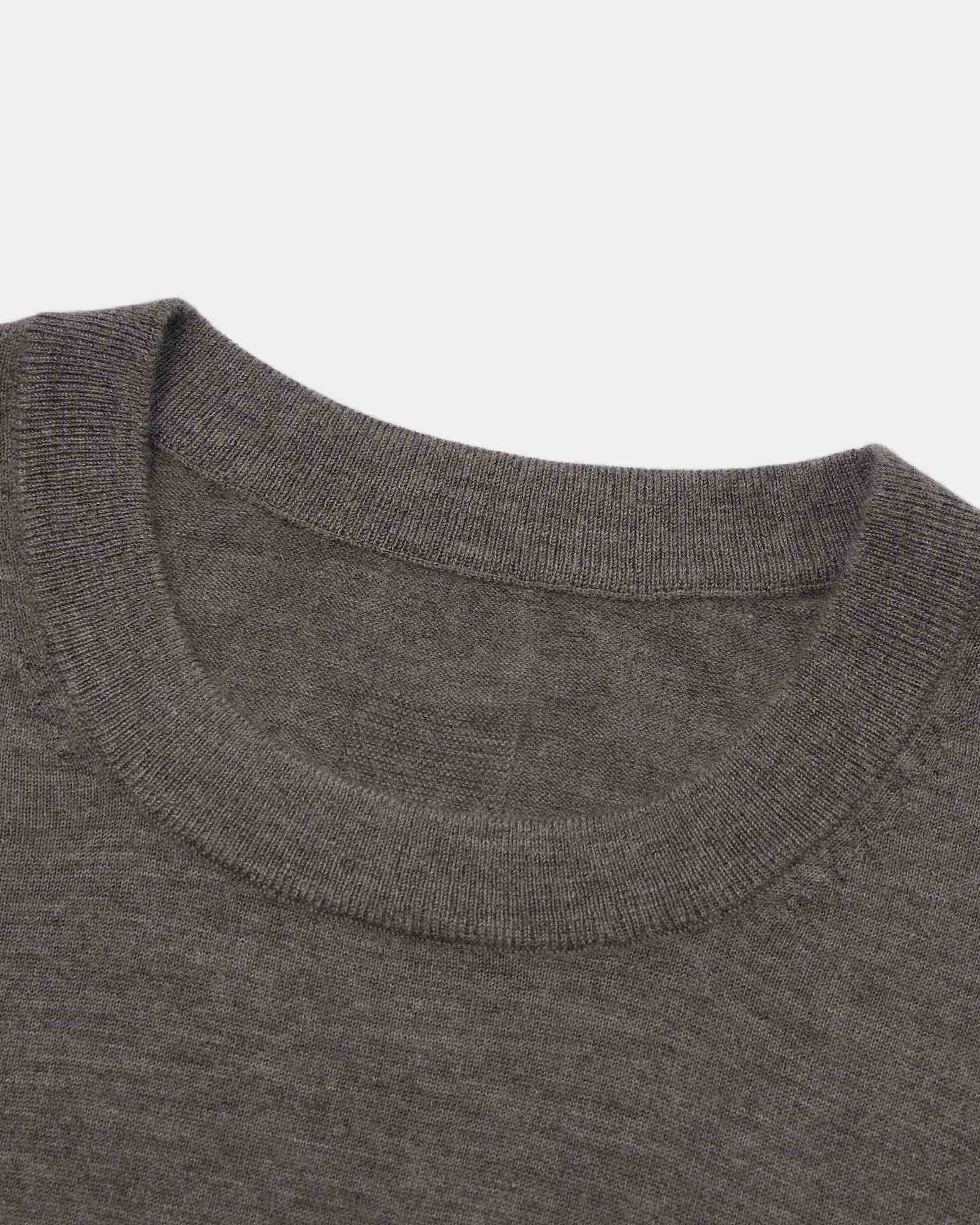Lightweight 100% Cashmere Crewneck Sweater