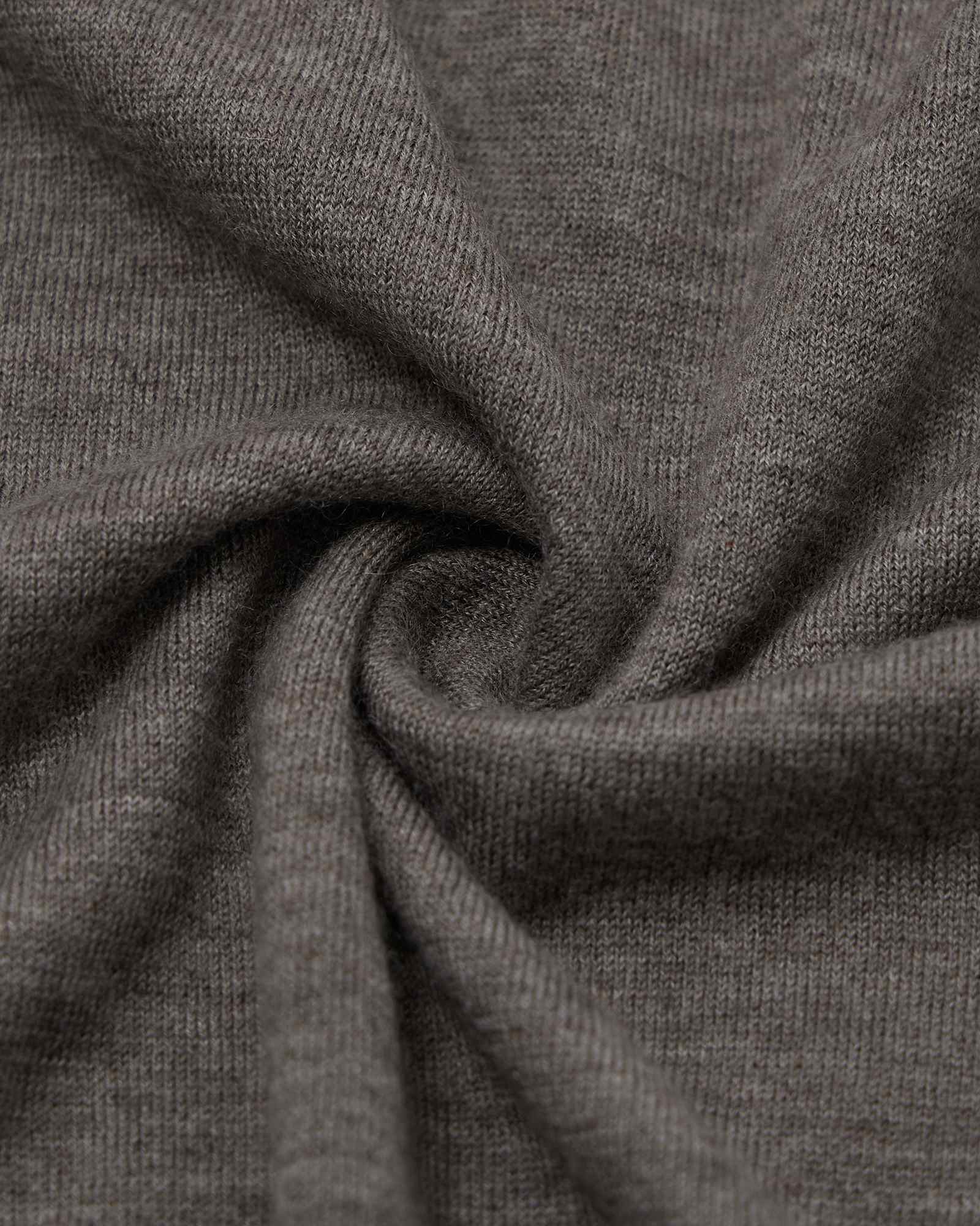 Lightweight 100% Cashmere Crewneck Sweater