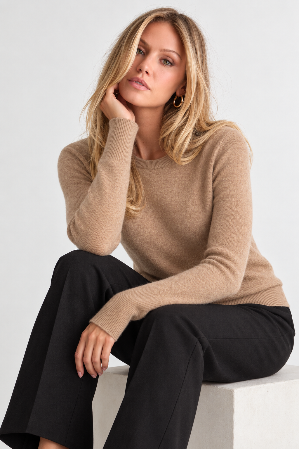 Ultra Soft 100% Cashmere Crewneck Sweater