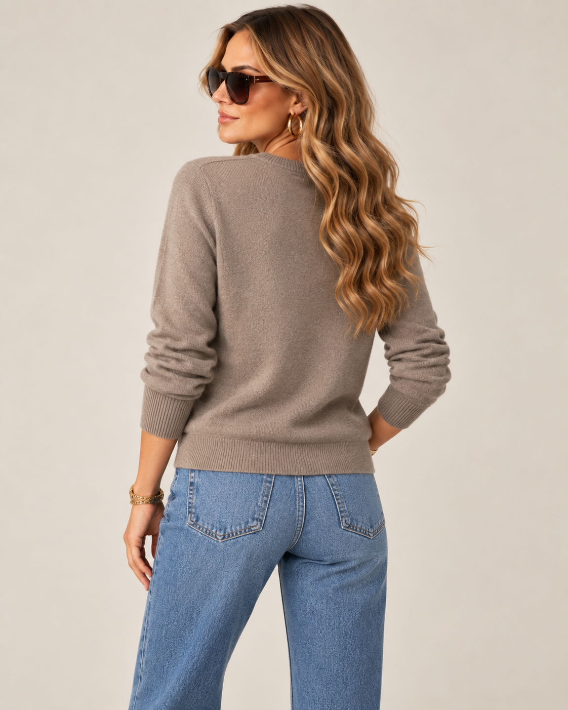 Classic 100% Cashmere Crewneck Sweater