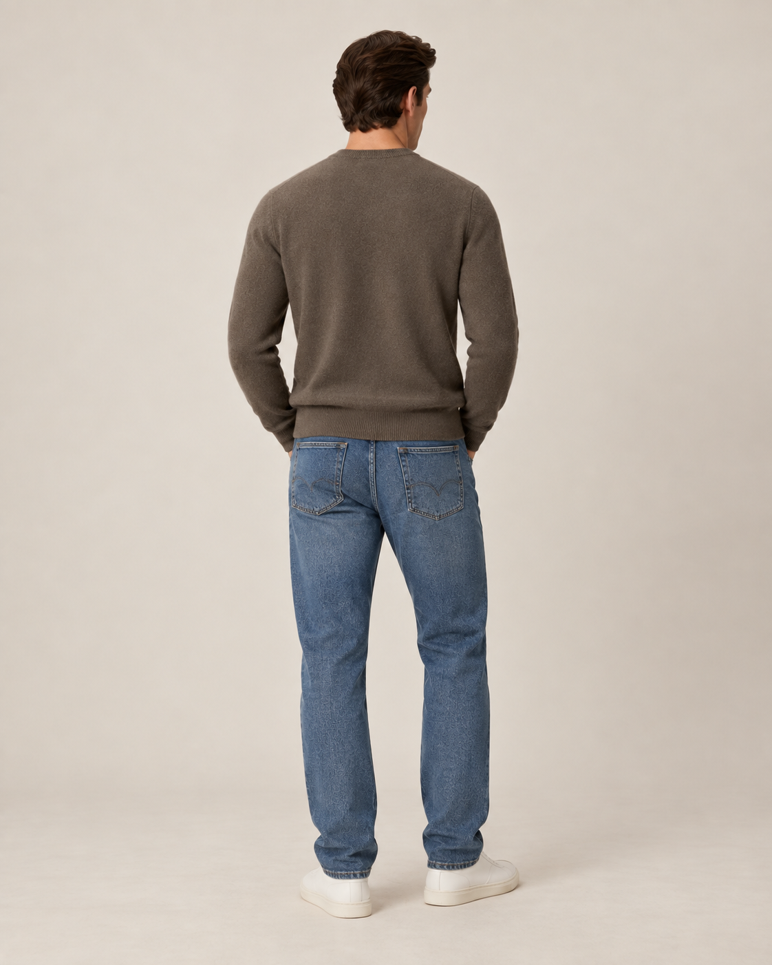 Luxe 100% Cashmere Crew Neck Sweater