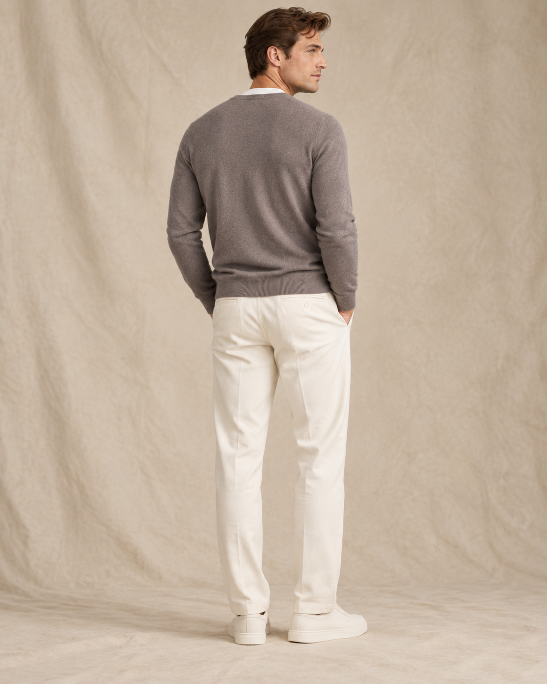 Classic Men's Cashmere V-Neck Pullover