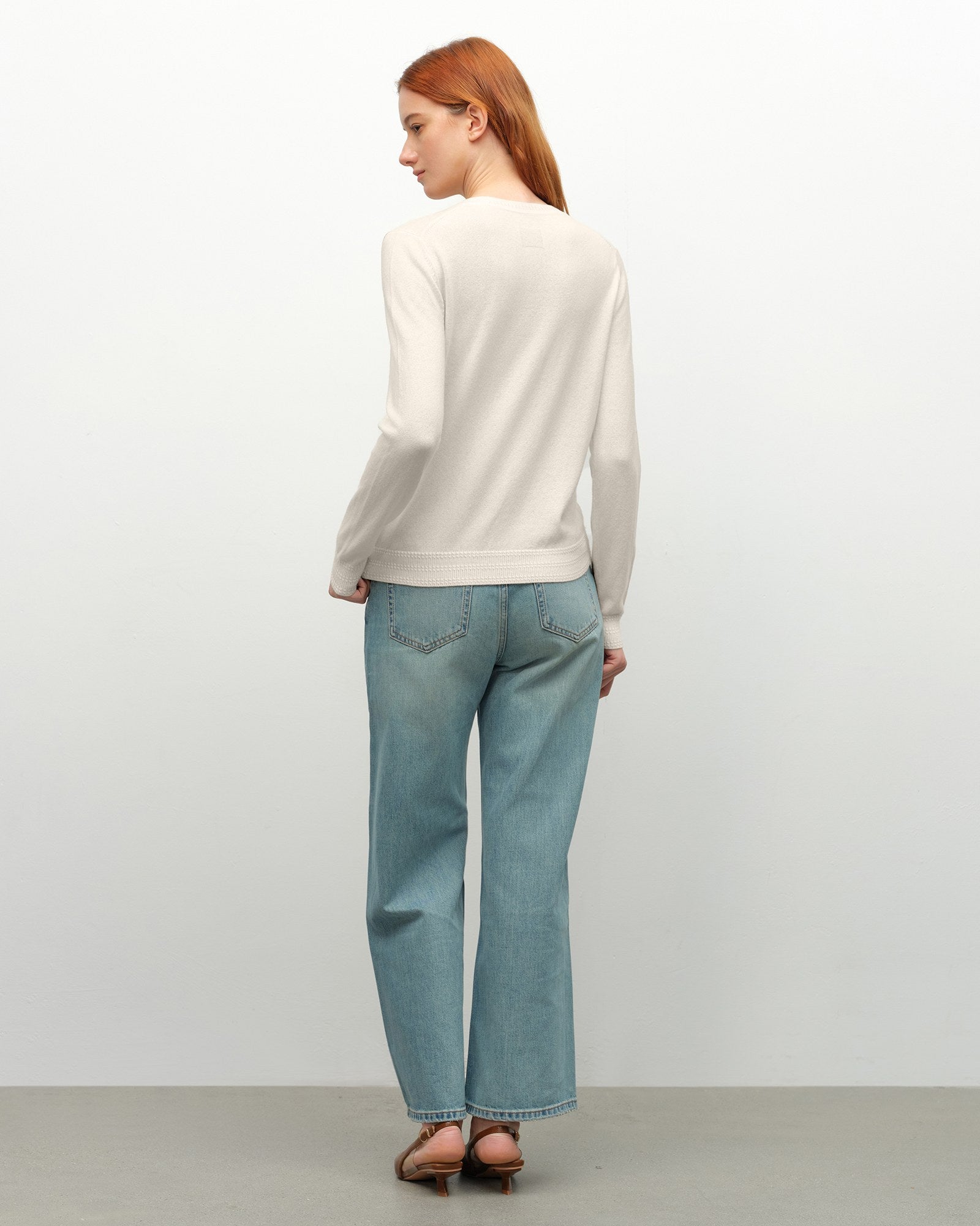 Classic Women's Cashmere Crewneck Sweater