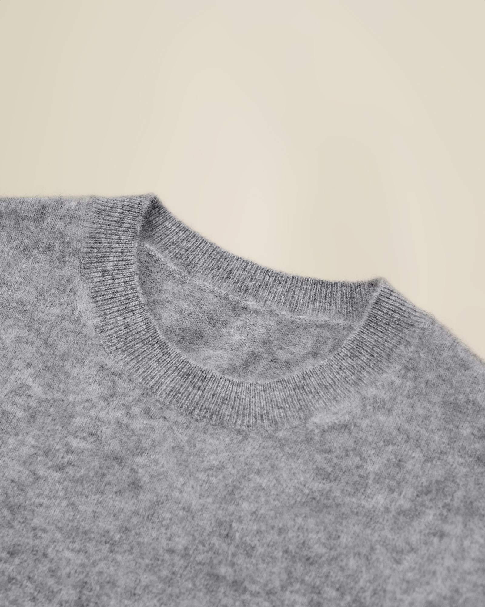 Essential Pure Cashmere Crewneck Sweater