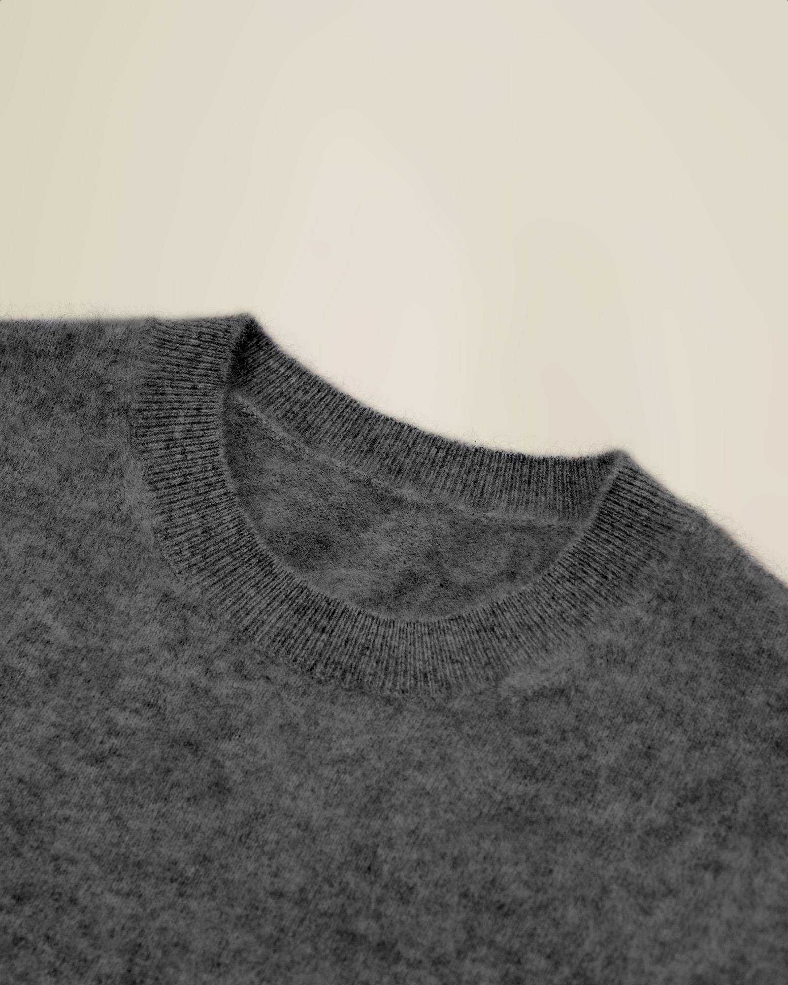 Essential Pure Cashmere Crewneck Sweater