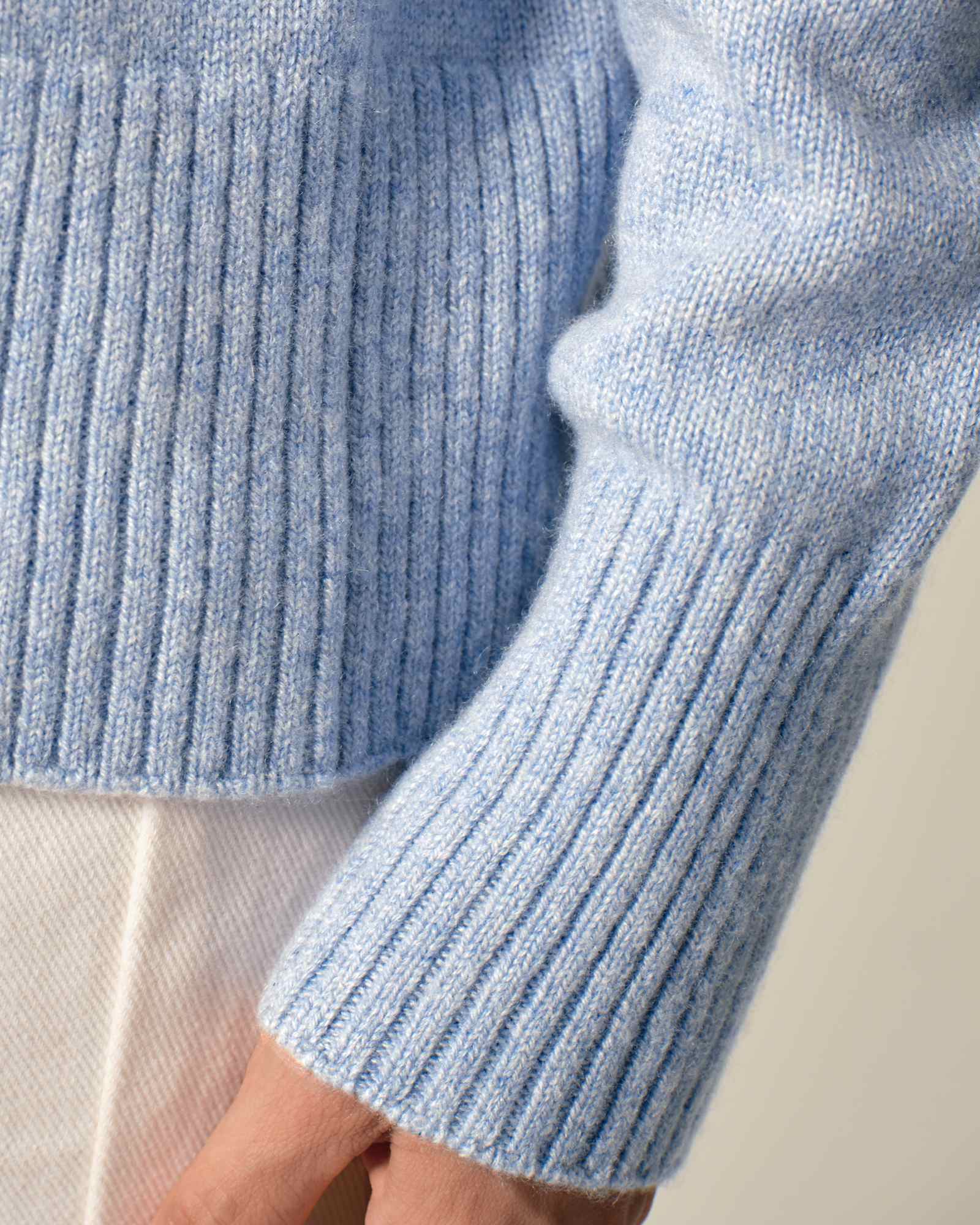 Women's 100% Cashmere Mock Neck Sweater
