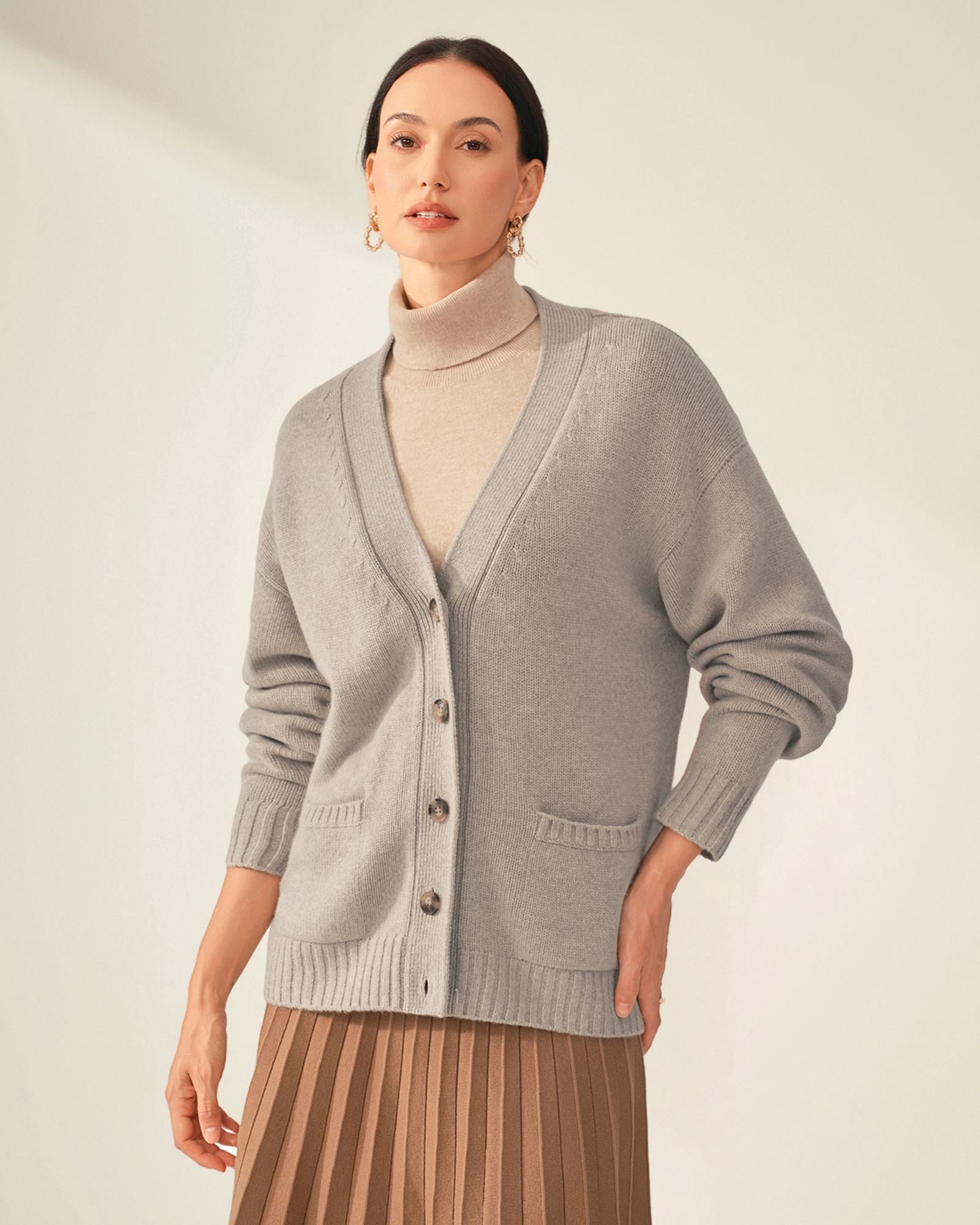 Timeless 100% Pure V-neck button cardigan