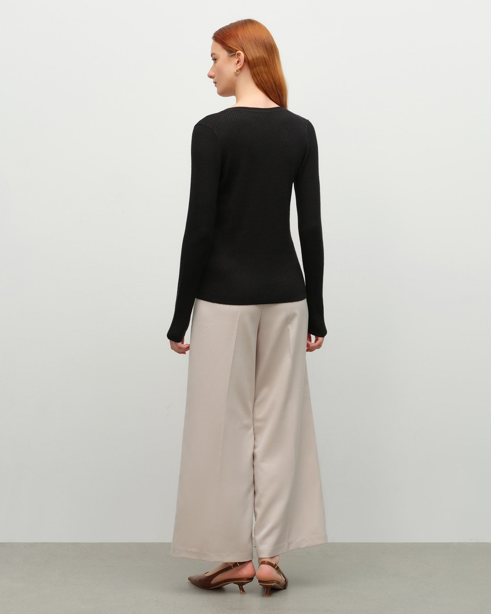 Soft Ribbed V-Neck Cashmere Sweater