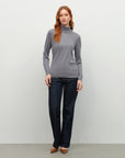Lightweight Cashmere Turtleneck Sweater