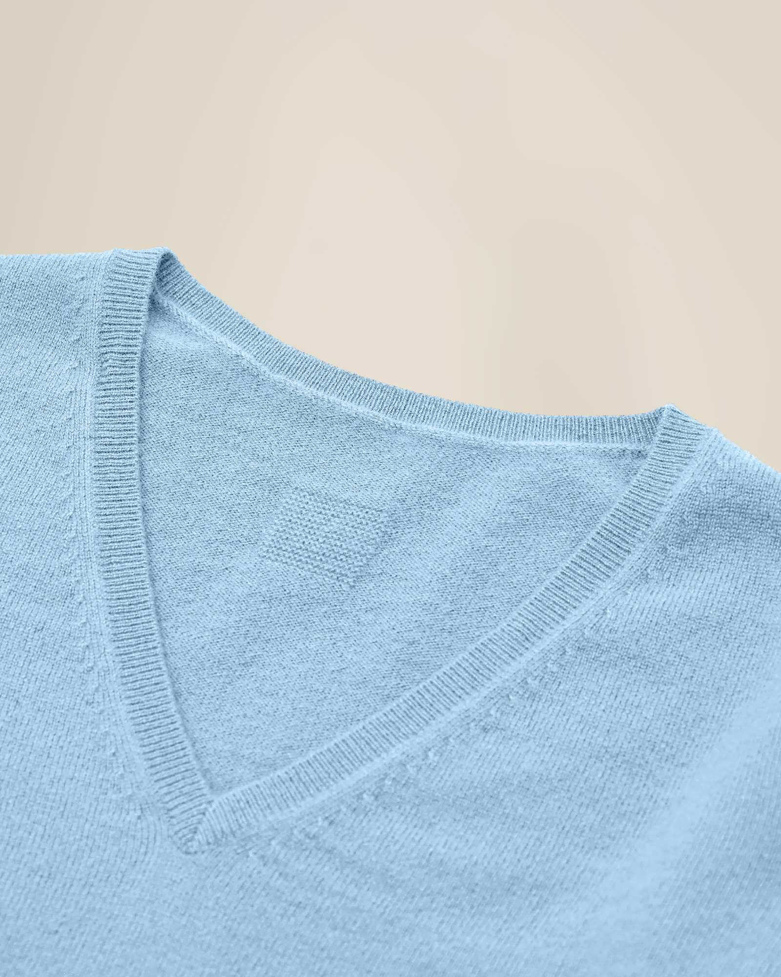 100% Cashmere Classic V-Neck Sweater