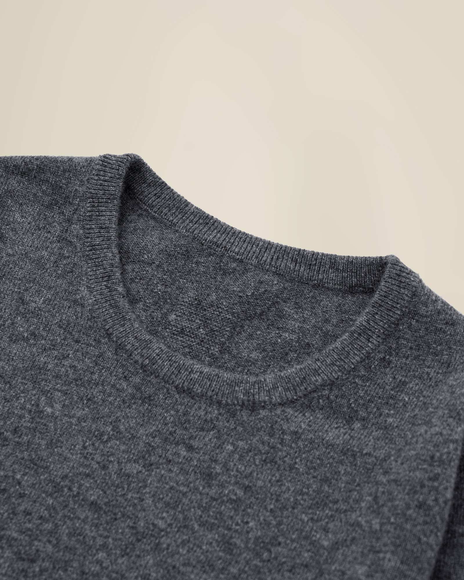Classic women's Crewneck 100% Cashmere Sweater