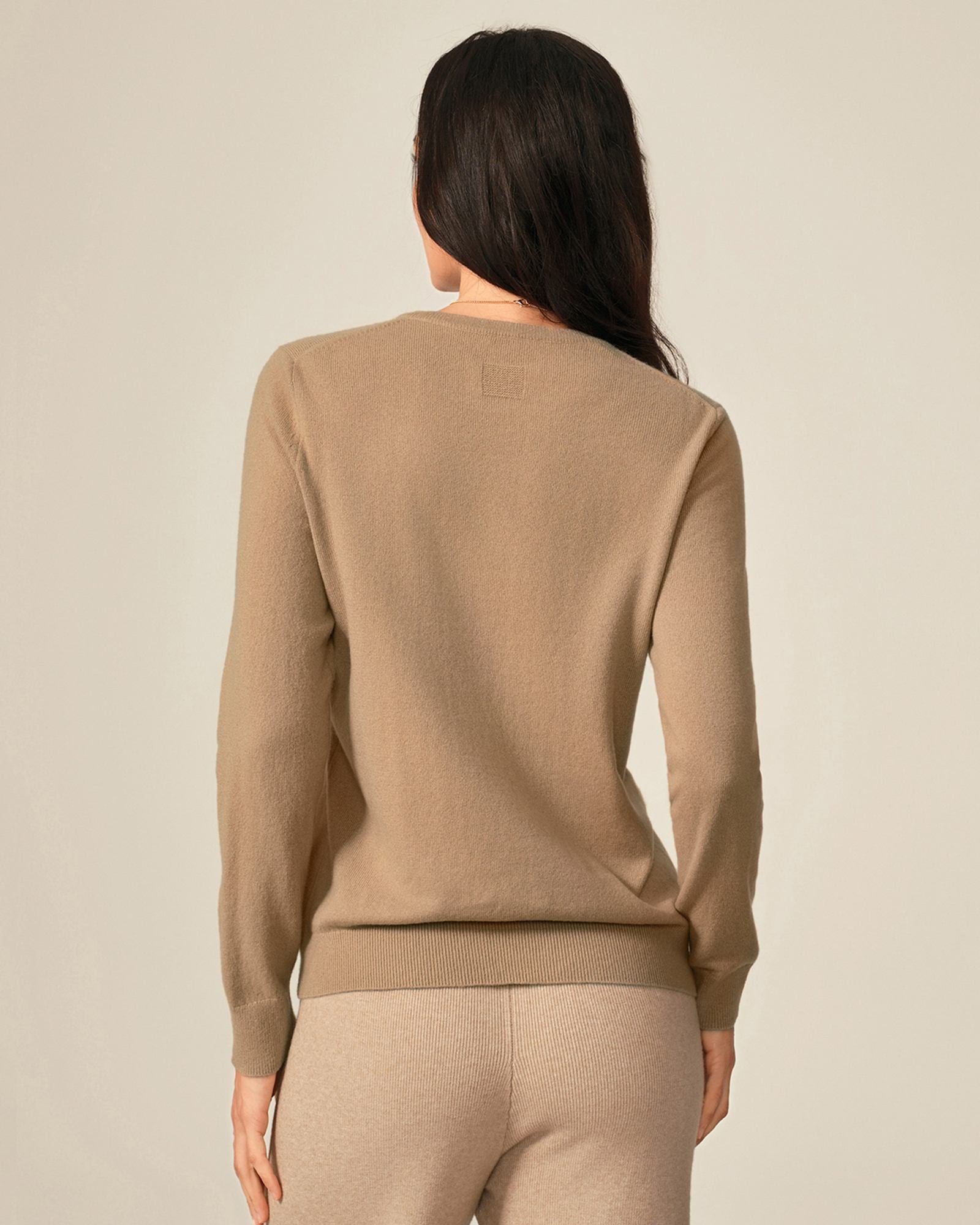 Classic women's Crewneck 100% Cashmere Sweater