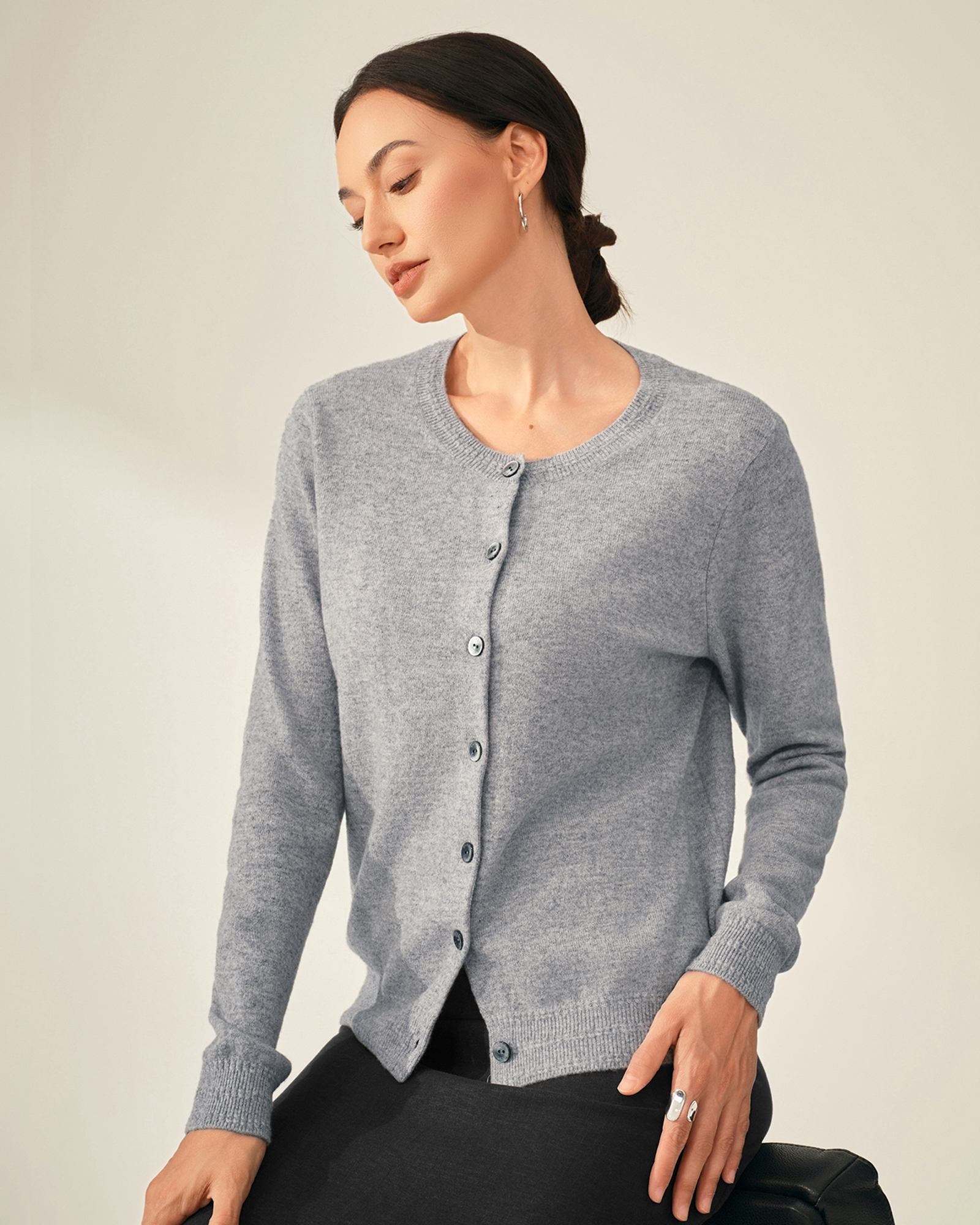 cashmere crew neck cardigan  kvss