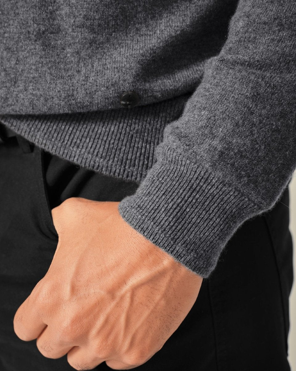 Classic Men's Cashmere V - Neck Pullover