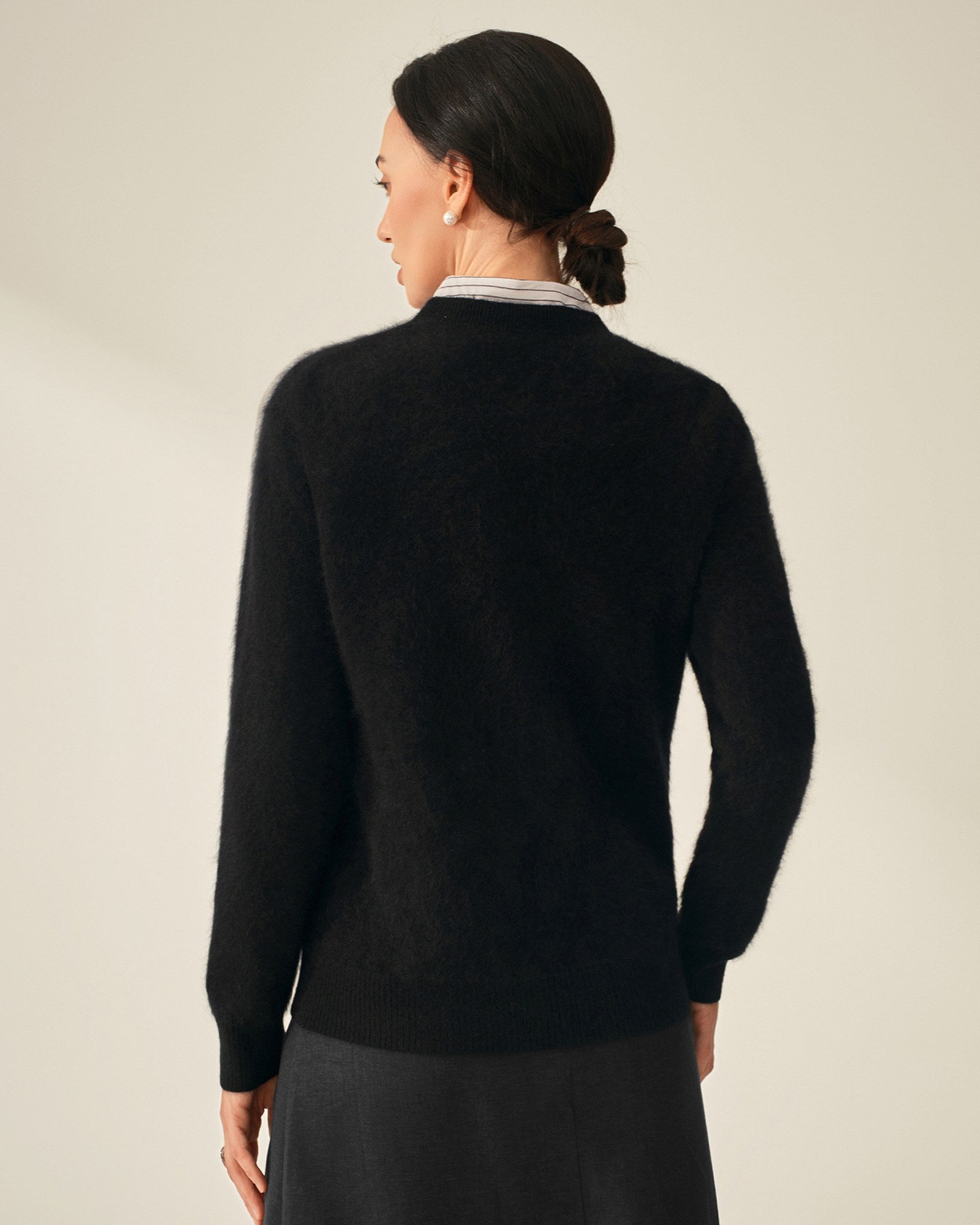 dark gray cashmere sweater  kvss