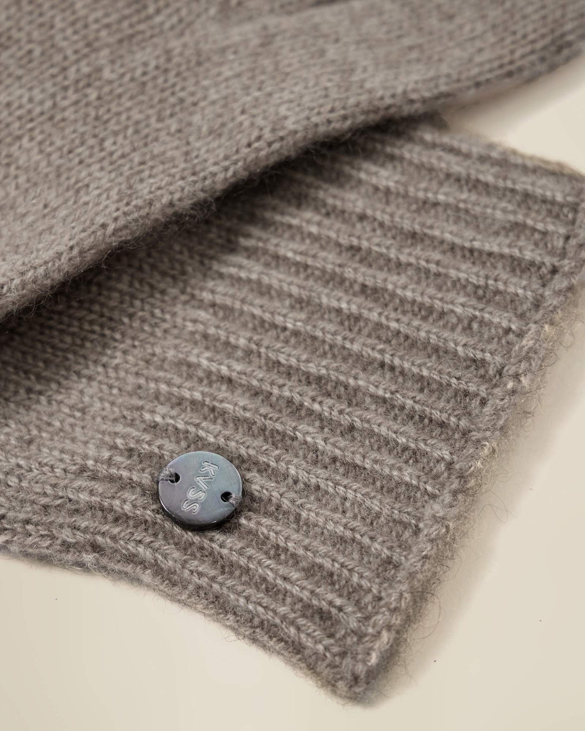 kvss  camel cashmere gloves