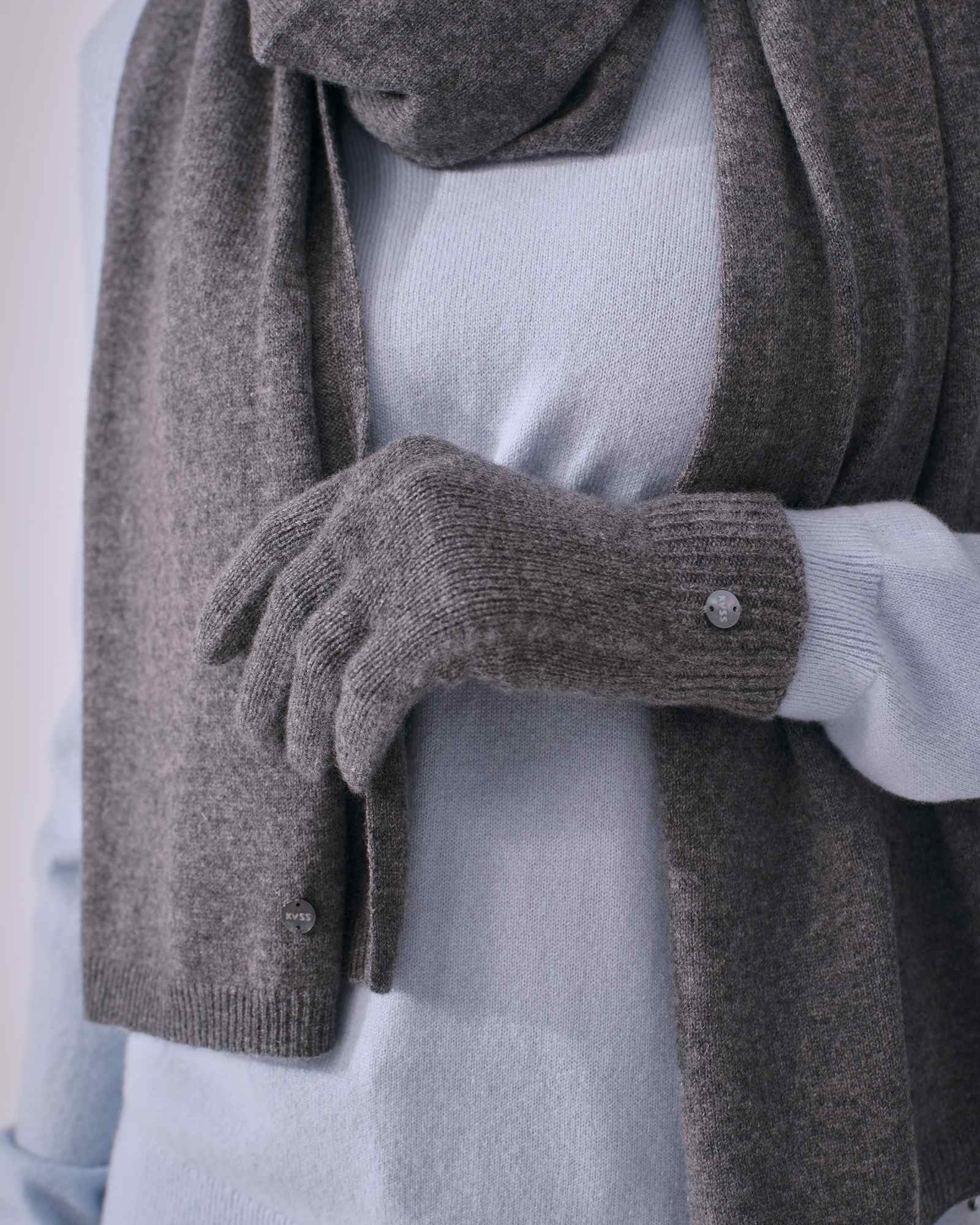kvss  cashmere hat scarf and gloves  
