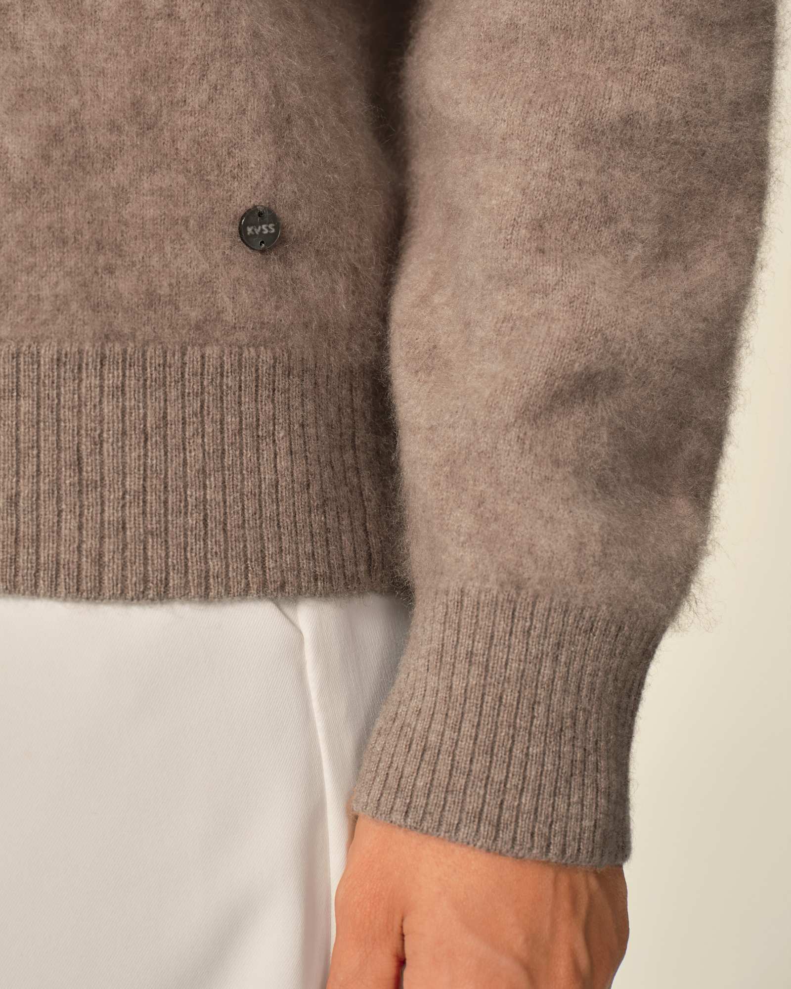 kvss  cream cashmere sweater